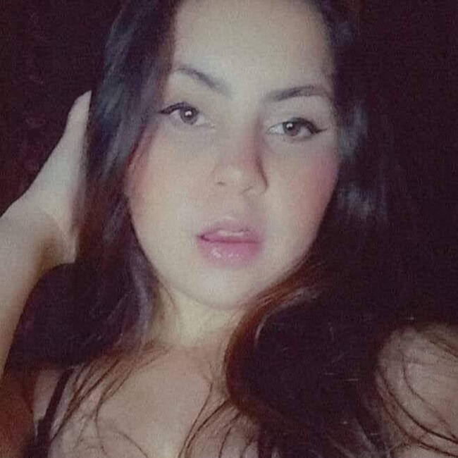 Babysitter in Palotina: Maria