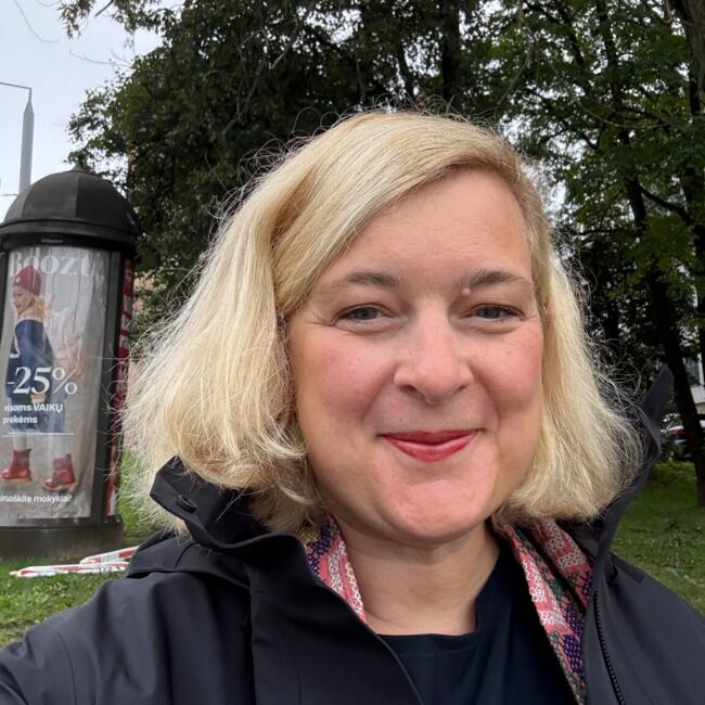 Auklės darbas Vilnius: Barbara