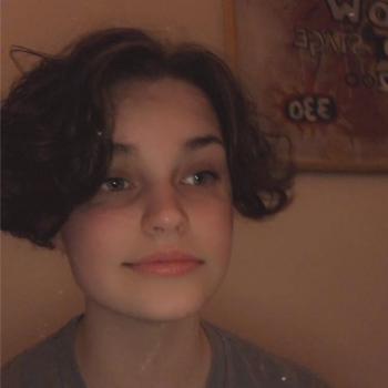 Babysitter in Tucson: Victoria