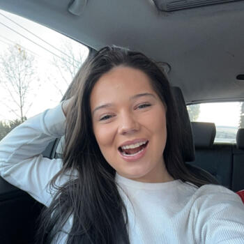Babysitter in Graham (Washington): Lindsay
