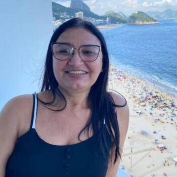 Babysitter Vila Velha: Cleonice