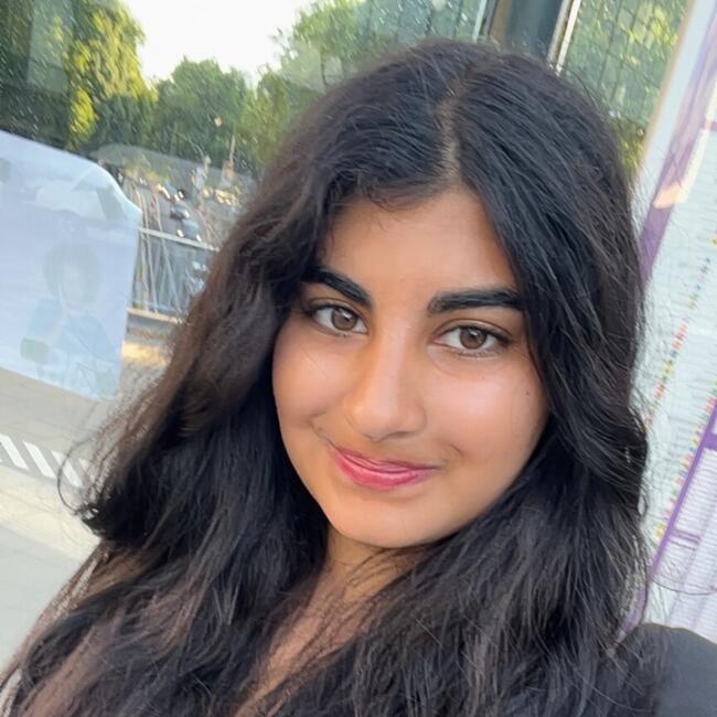 Babysitter in Vienna: Shivani