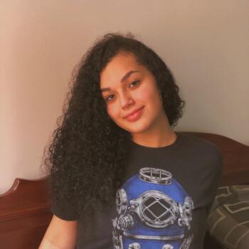 Babá em Palhoça: Giovanna