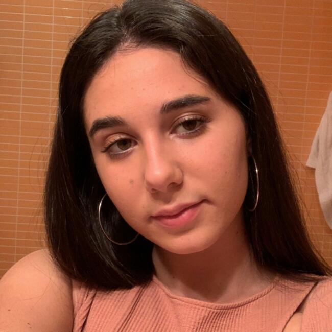 Babysitter in Barañáin: Claudia