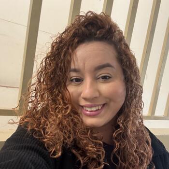 Babá em Terenos: Lais