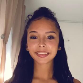 Babysitter in Argeles: Myriam