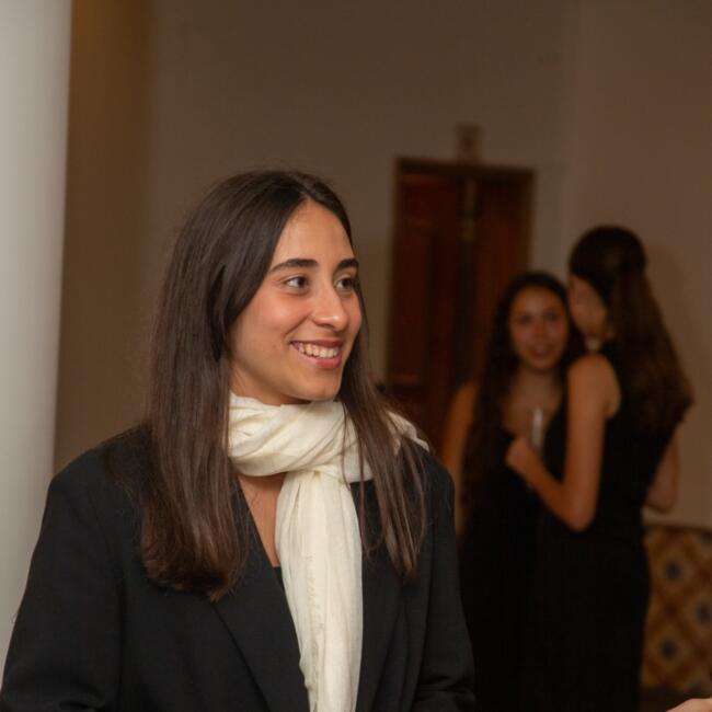 Babysitter in Lisbon: Diana