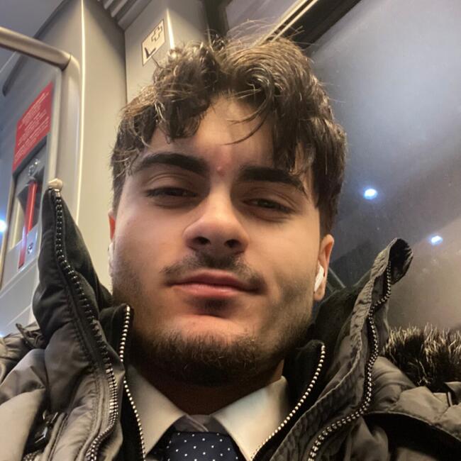 Babysitter in Munich: Karol