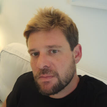 Babysitting job in Petrópolis: babysitting job FELIPE DITZ