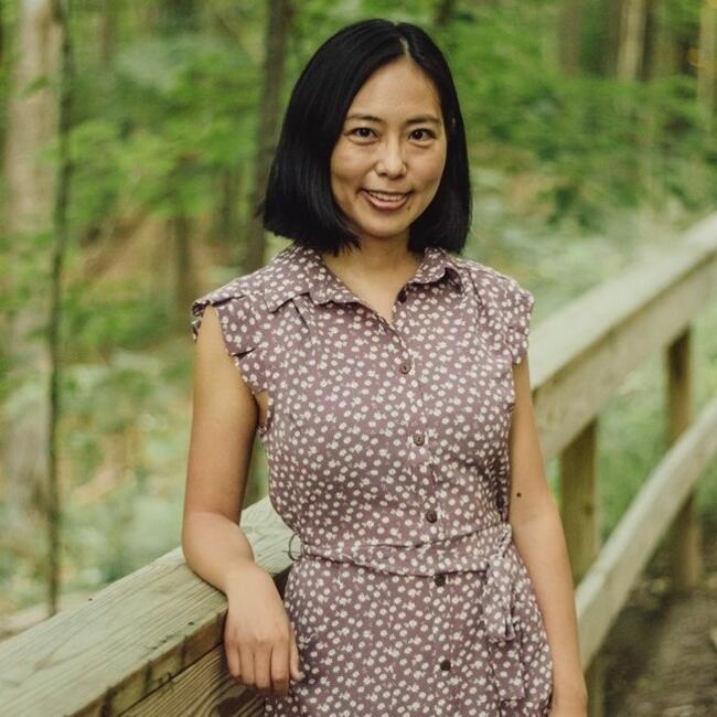 香港島的臨時保母工作: Mira