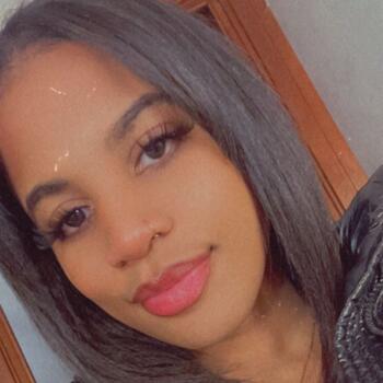 Babysitter a La Spezia: Angelina