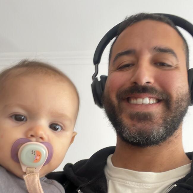 Trabalho de babysitting em Sesimbra: Fábio