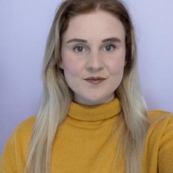 Babysitter Salford: Louise