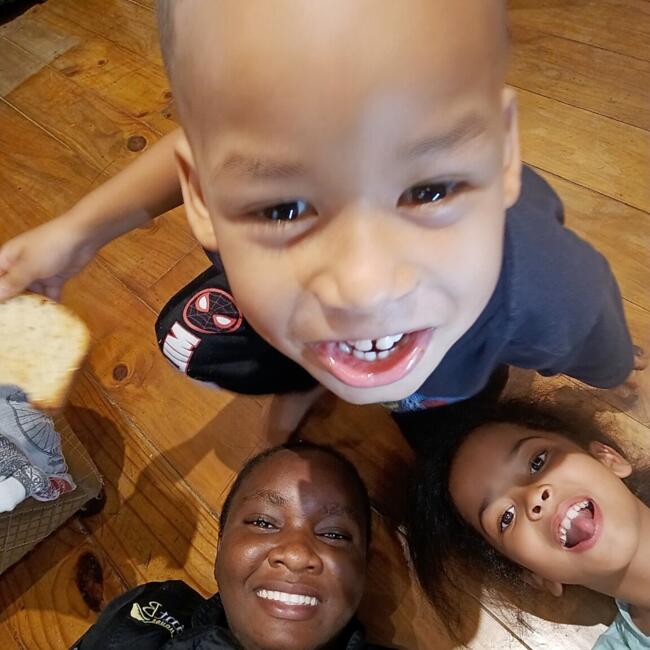 Babysitter in Cape Town: Iyaloo