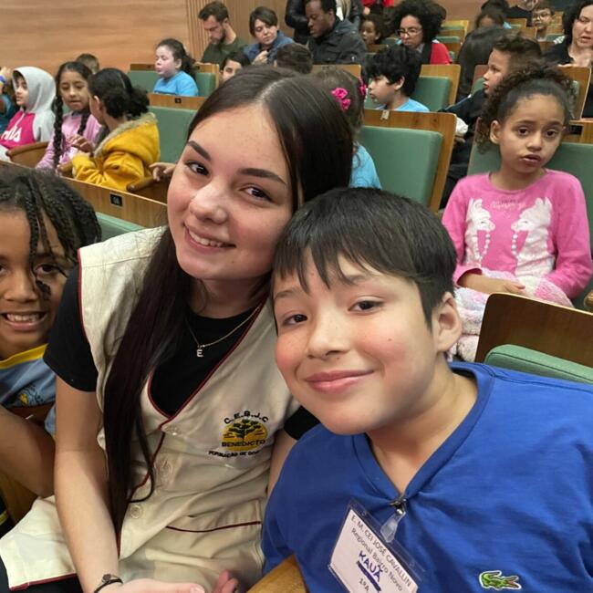 Babysitter in Curitiba: ELOÁ