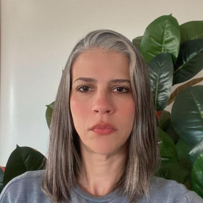 Babysitter in Vale (Vila Nova de Famalicão): Marilisa