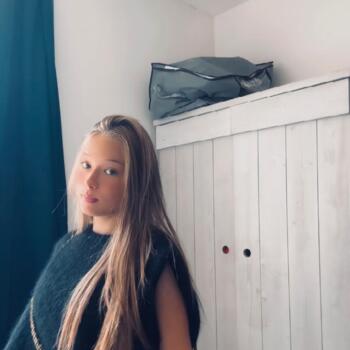 Babysitter in Zulte: Emma