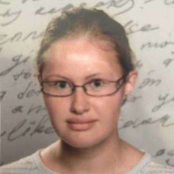 Baby-sitter Stuckange: Emilie