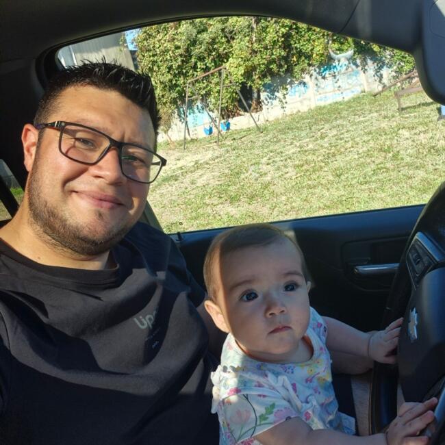Babysitting job in Valdivia: Angel Eduardo