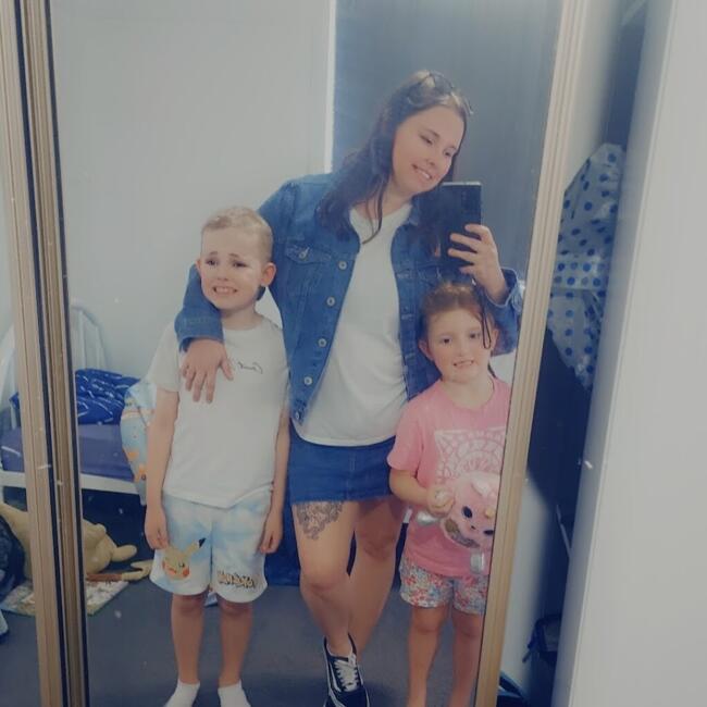 Babysitter in Central Coast: Amber