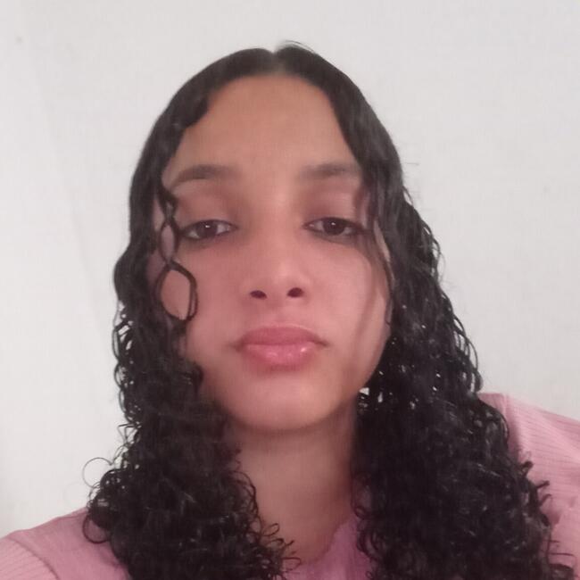 Babá em Suzano: Kauany