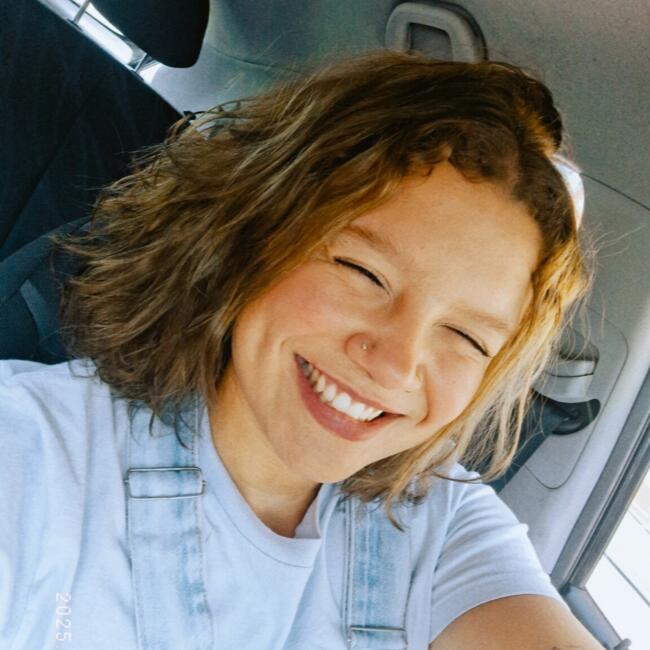 Babysitter in Campinas: Julia