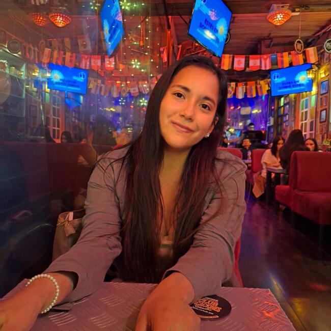 Babysitter in Lima: Luz Maria