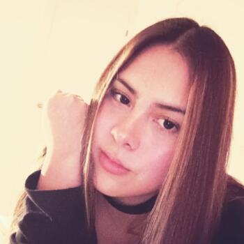 Canguro en Barcelona: Jhenedy