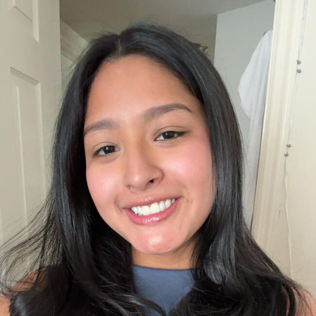 Babysitter in Norwalk (Connecticut): Paula