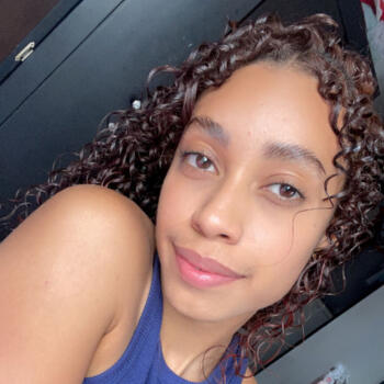 Niñera en Palmira: Karen