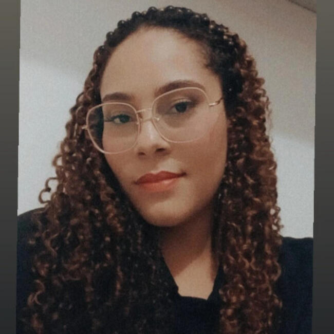 Babysitter in Belém: Jhennifer