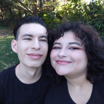 Babysitter in Medellín: Miguel y juliana