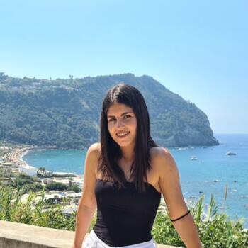 Babysitter Napoli: Emanuela