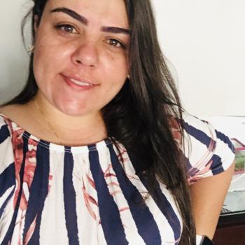 Babá em Maringá: Danyelli