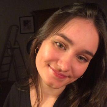 Babysitter in Dijon: Candice