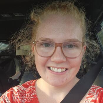 Babysitting job in Tuncurry: babysitting job Tiffany