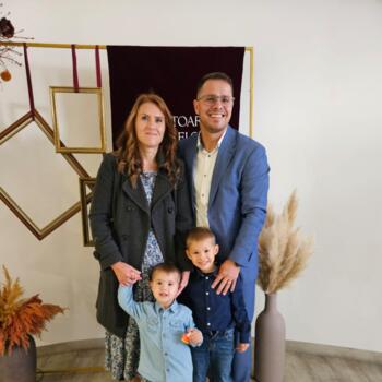 Babysitting job in Vladimirescu: babysitting job Mario Eugen