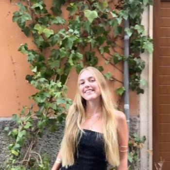 Babysitter in Palma: Nayara