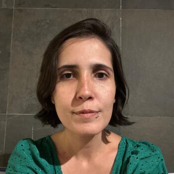Babysitter in Porto: Natacha