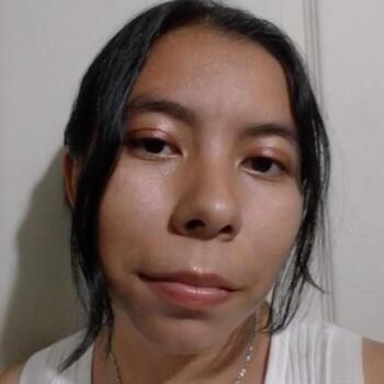 Babysitter in San Salvador: Mónica Adriana