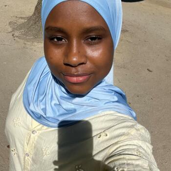 Babysitter in Molenbeek-Saint-Jean: Mariama Baïlo