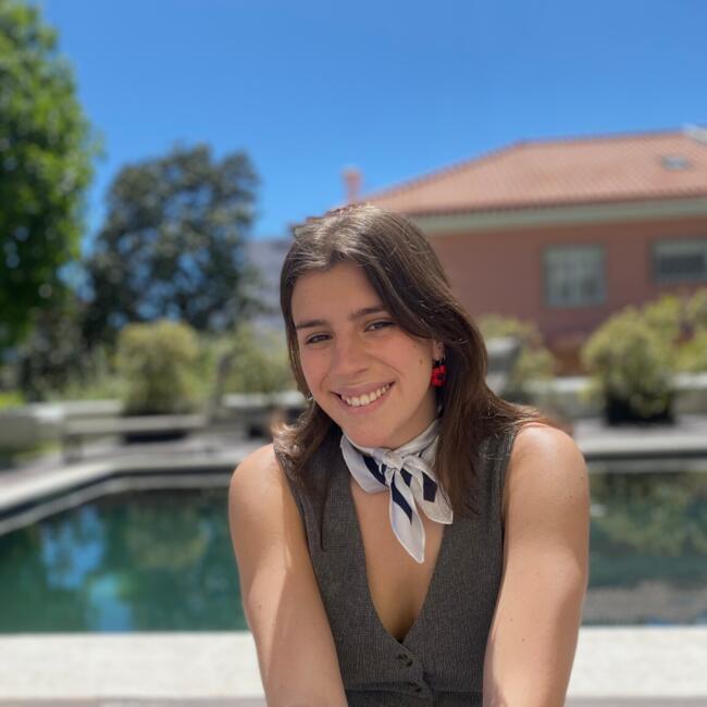 Babysitter in Lisbon: Carolina