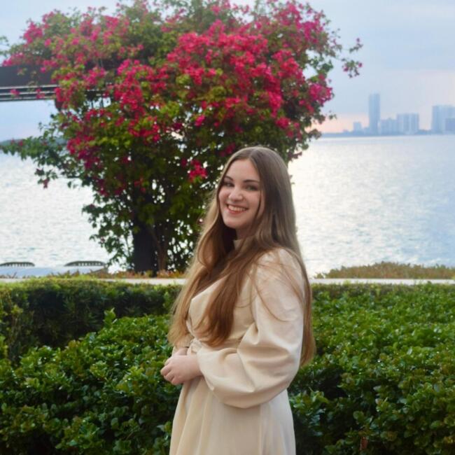 Nanny in Deerfield (Illinois): Nehama