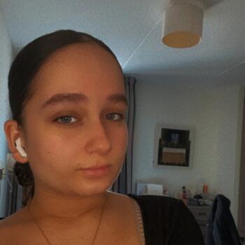 Oppas in Terneuzen: Ashley