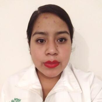 Babysitter in Toluca: Azalia