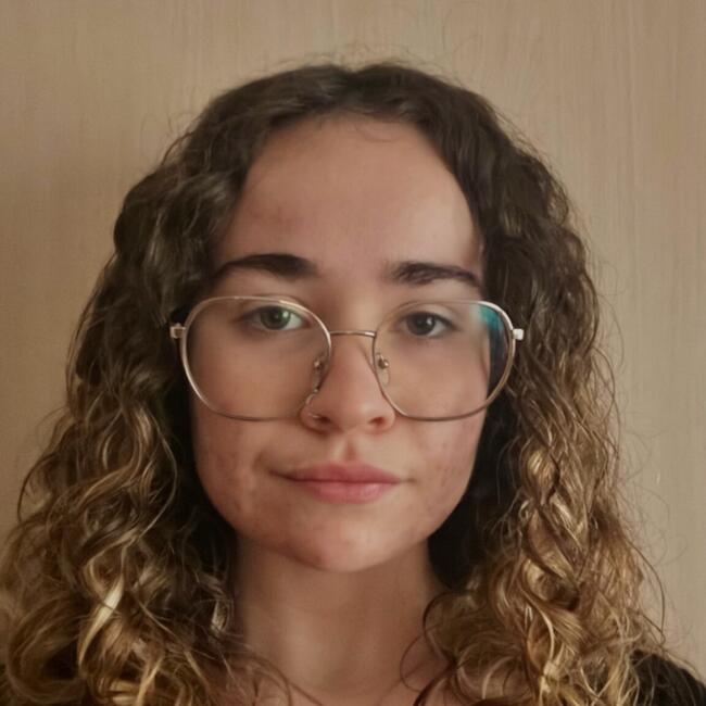 Nanny in La Canonja: María