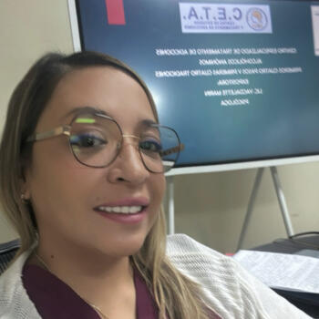 Niñera en Panamá: Jackie