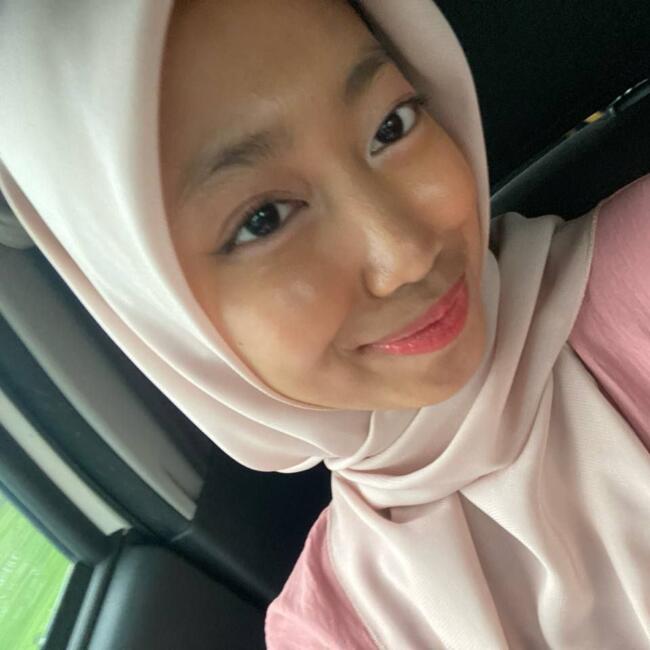 Baby-sitter in Kuching: Sarah