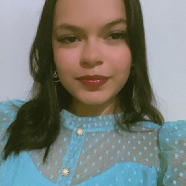 Babysitter in Paragominas: Emylli