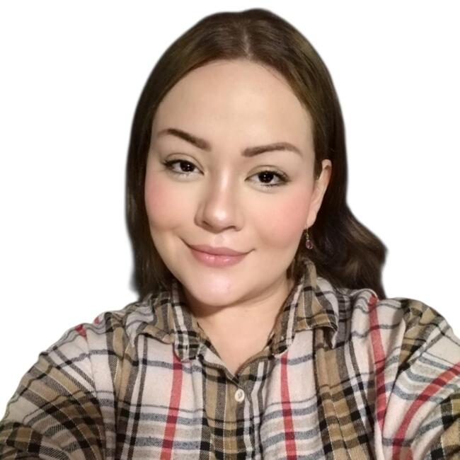 Niñera en Santa Ana: María J Solano